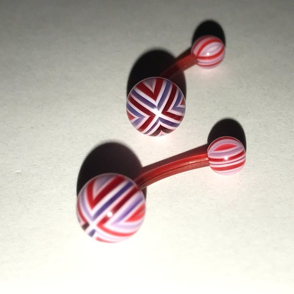 14 Gauge Red, White, and Purple Flag Design Belly Ring - Picture 12 of 13